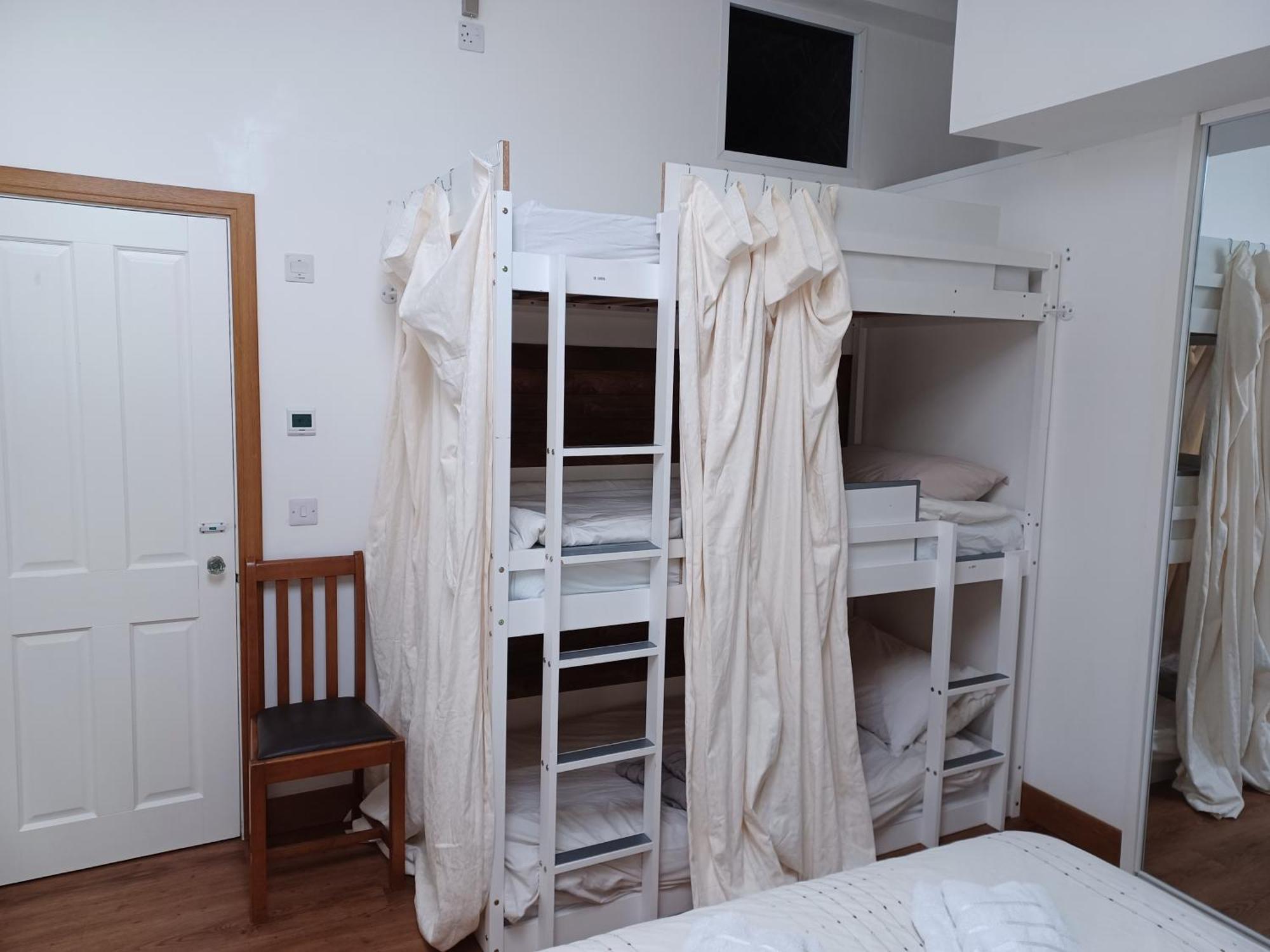 Voyage Hostel - Ensuite Family Rooms With Shared Kitchen Douglas Phòng bức ảnh